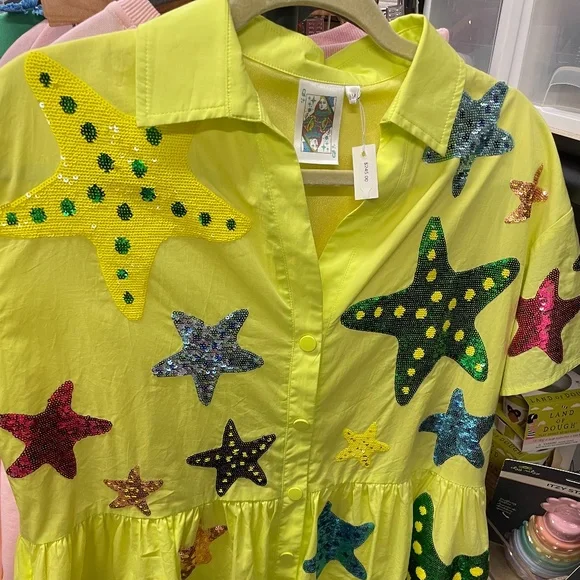 green emerald velvet dress Girl's Sass and Spots Dress in Green Size 18M main image 1